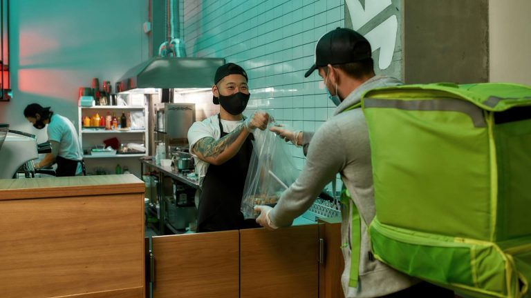 Jak zintegrować restaurację z systemami delivery